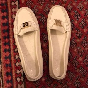Tory Burch White Leather Moccosain Flats